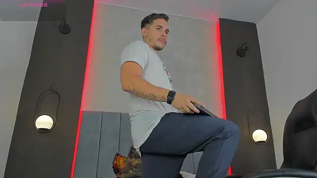 Liam_walk_ Webcam-Show