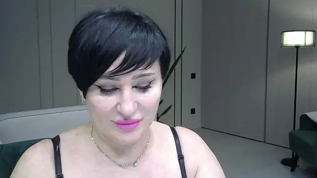 Chat XXX en directo de Kleotempt