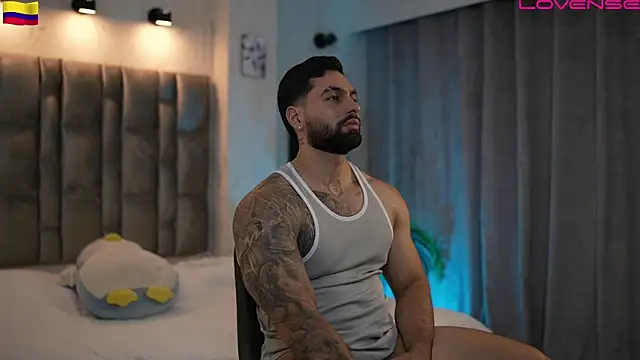 john_king29 Adlı Modelin Canlı XXX Sohbeti