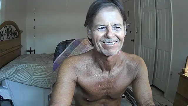 nakeedcowboi65 Webcam show