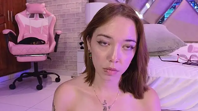 Czat XXX na żywo – HarperrWest