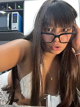 دردشة daranoirvc الجنسية المباشرة