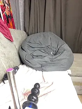 Czat XXX na żywo – Lola_Hale