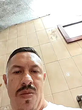 Chat +18 de L_hotcream ao vivo