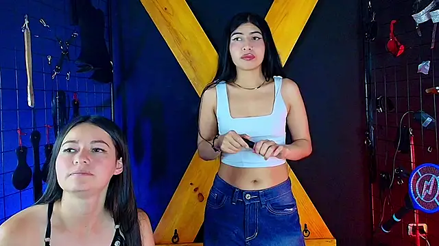 Mskate_pink_bdsm Show in webcam