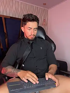 Brad_SummerのライブXXXチャット