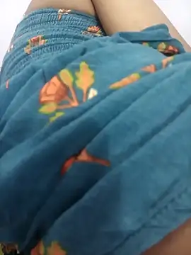 Crossdres' Webcam Show