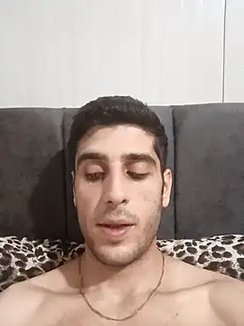 arenn1997 Adlı Modelin Canlı XXX Sohbeti