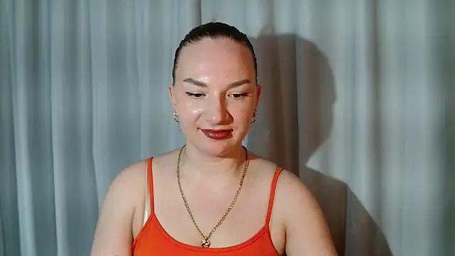 Chat +18 de Belle_Fiesta ao vivo