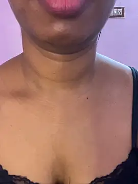 tamil_Aarathi's Live XXX Chat