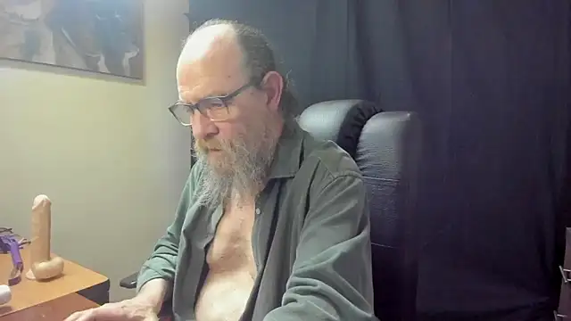 Uncle_Hottie Chat XXX live