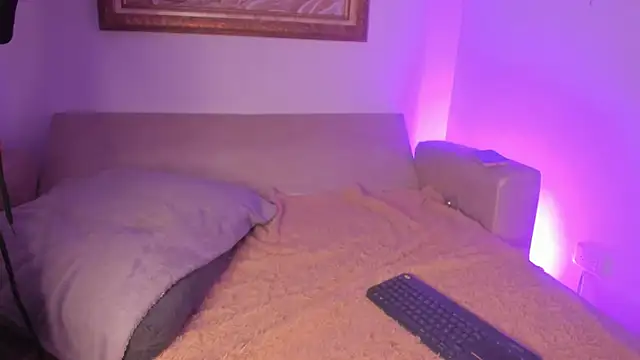 Chatroom XXX en direct de VeronicaSmith_OS