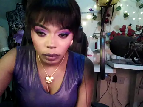 Anaconda2350's Live XXX Chat