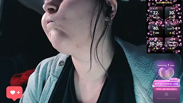 XXX chat uživo modela Psychobitch7