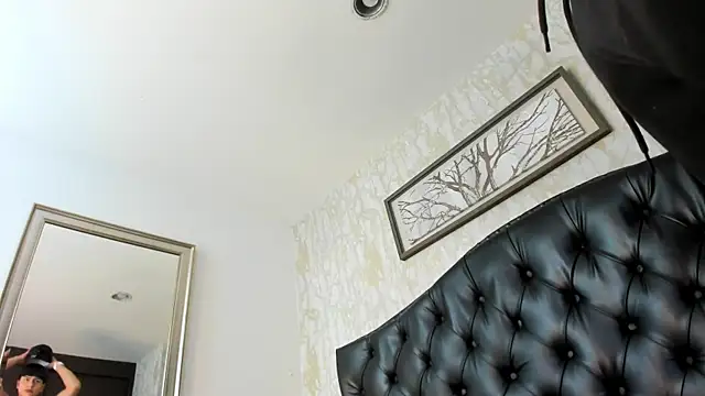 Lander_Cruz's Live XXX Chat