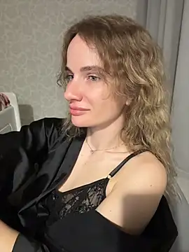 AinyrVixxen live XXX chat