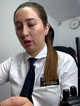 Show modela suzy-111 na web-kameri