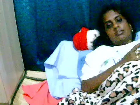 Ansh1307's Live XXX Chat