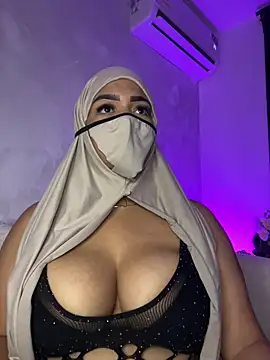 thaira_aly Live XXX Chat