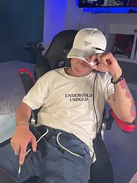 AngelLatinBoy – Kamerová šou