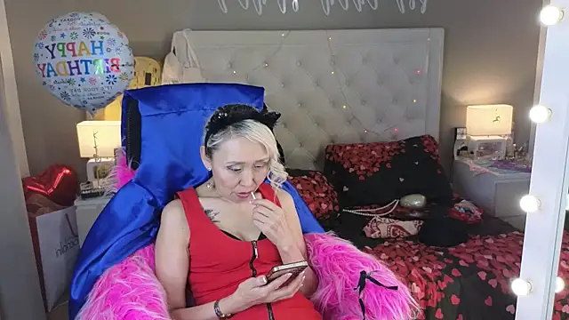 RoxalanaStar Live XXX-Chat