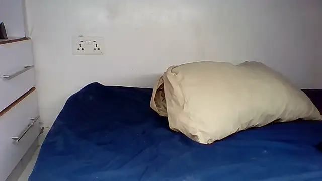 Онлайн чат XXX Sunny_Diva