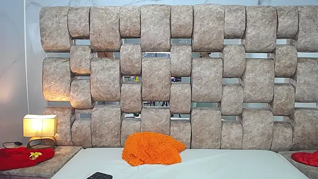 KathyAiden Chat XXX live