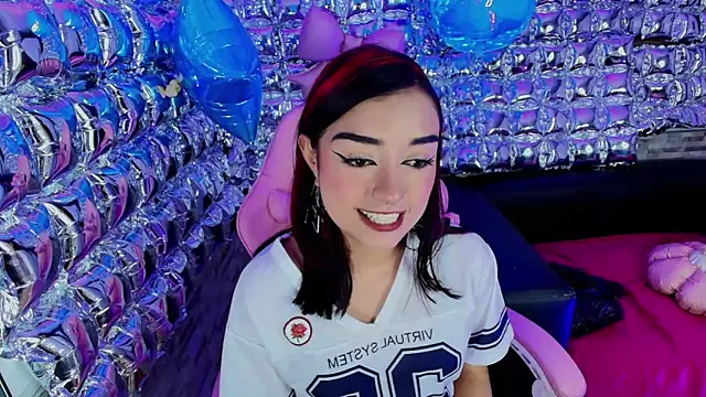 lala_cherry Obrolan Langsung XXX