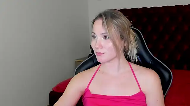 ElaraVoltage Live XXX-Chat