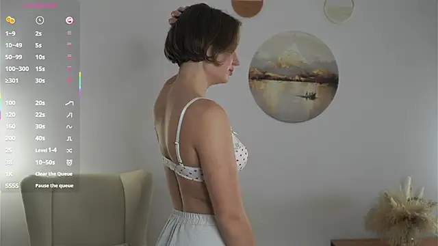 EdinaBiers 现场XXX聊天