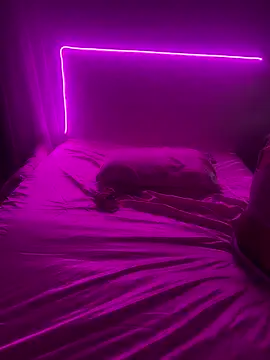 Shynesse21 Adlı Modelin Web Kamerası Şovu