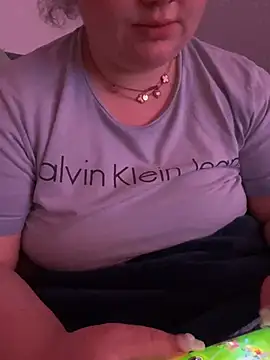 Pertunjukan Kamera Web savageebny