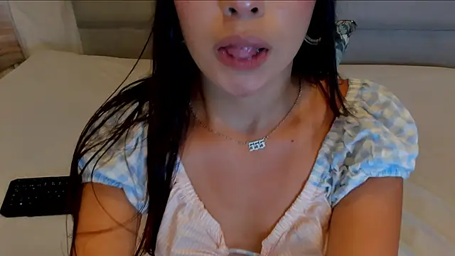 nymphomanya Chat XXX in diretta