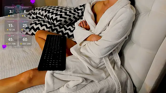 Ivy_Ross' Live XXX Chat