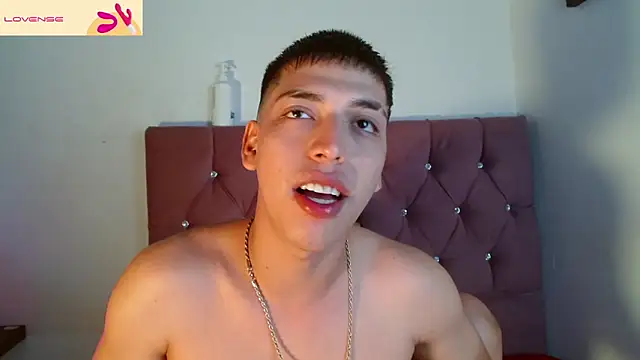 aaron_antonella_mds Live XXX Chat