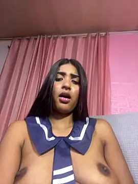 دردشة HotDiosaVIP الجنسية المباشرة