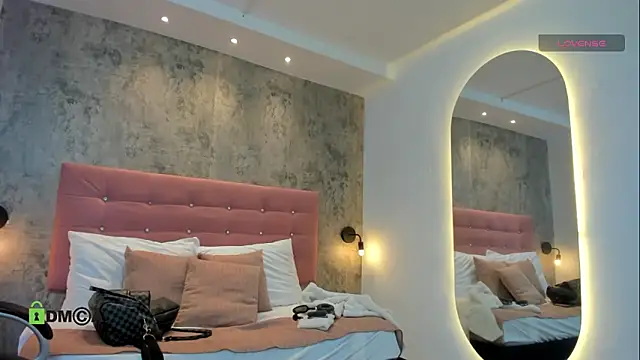 RomaBellanova: онлайн-секс-чат