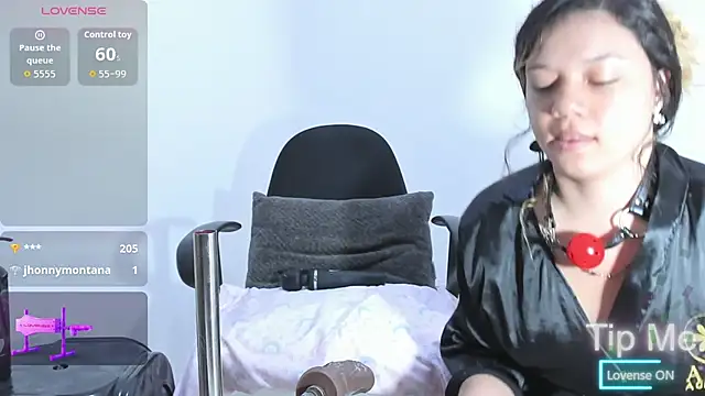 Chat XXX en directo de Aria_Cruz_