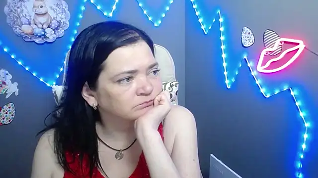 Онлайн чат XXX LauraFinn