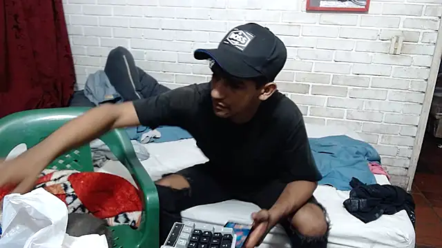 valeriaswang_Lucas: онлайн-секс-чат