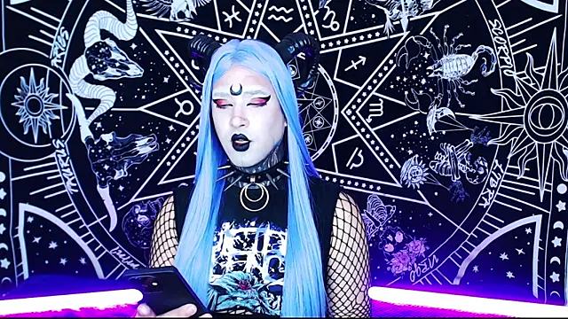 Show Webcam de naomi_satan