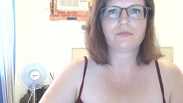 Domina_Tasselina_GoddessのライブXXXチャット