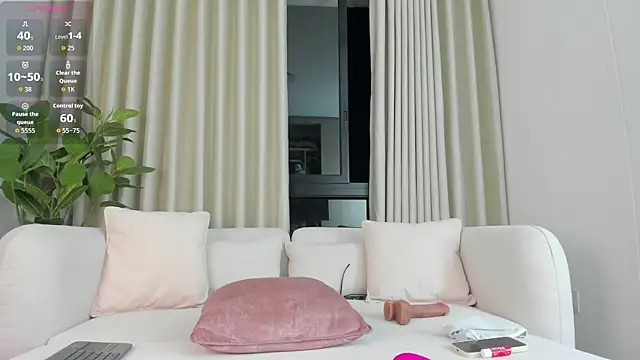 MaddyMay_ 라이브 XXX 채팅