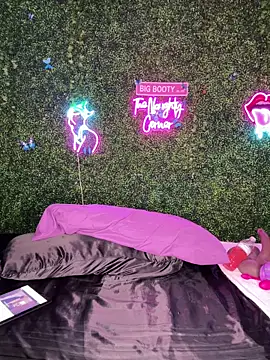 โชว์เว็บแคมของ RenaThickAss