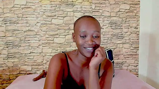 Chat XXX en directo de EbonyOlive69