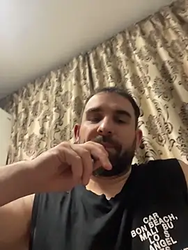 Lover_boy_89: απευθείας συνομιλία ΧΧΧ