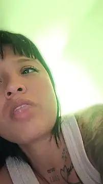 LorenRosse Show in webcam