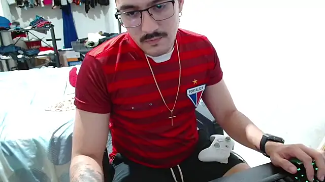 XXX chat uživo modela Leonino231