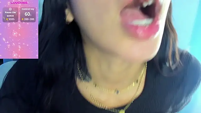 Онлайн чат XXX AllanaOrtiz__