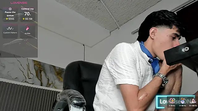 Chat XXX ao vivo de Dyla_n18